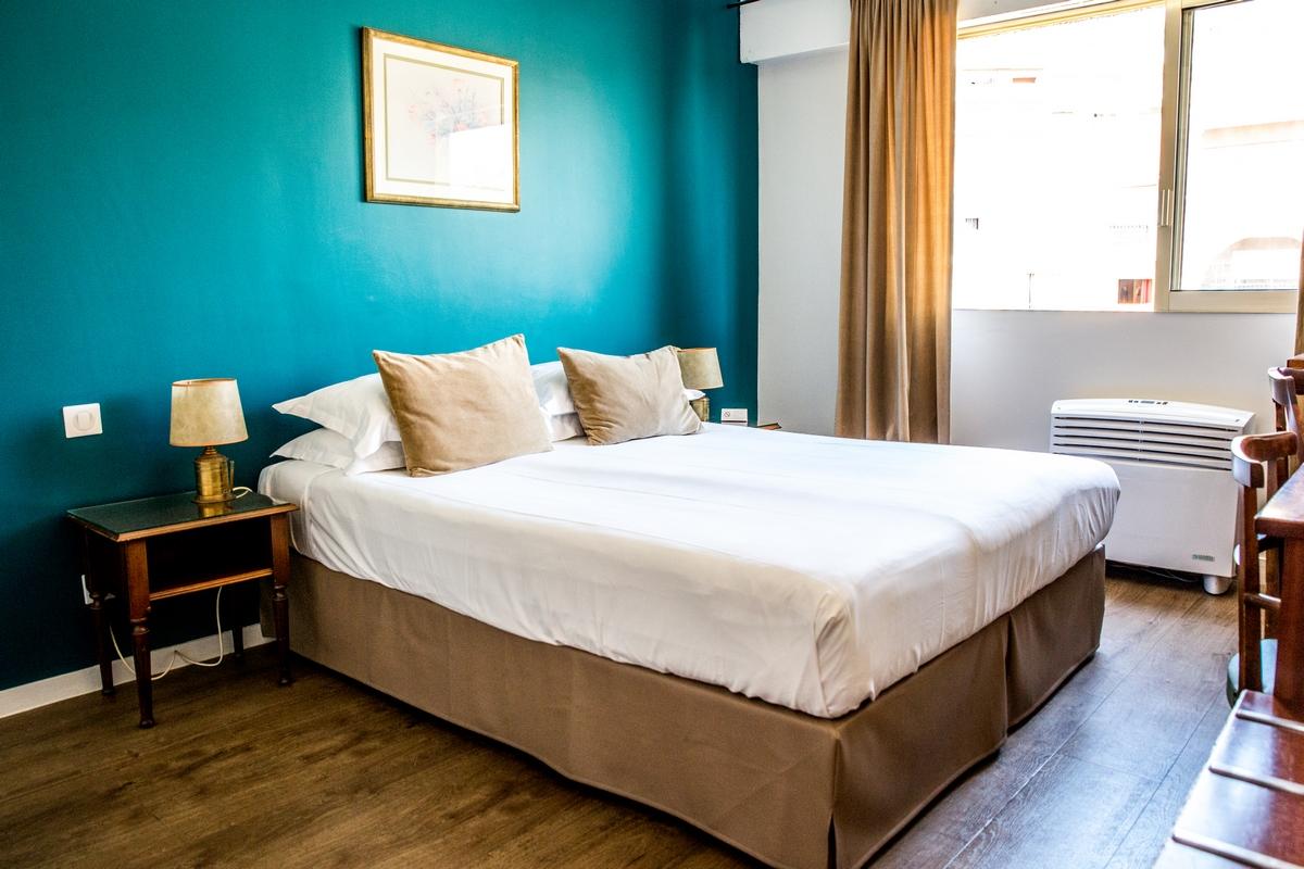 Hotel Albion Аячо Екстериор снимка